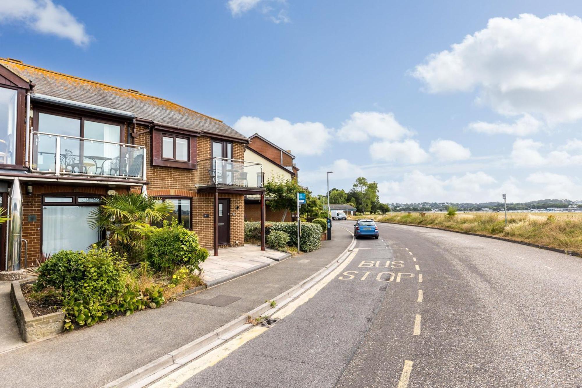 Trade Winds Villa Poole Ngoại thất bức ảnh