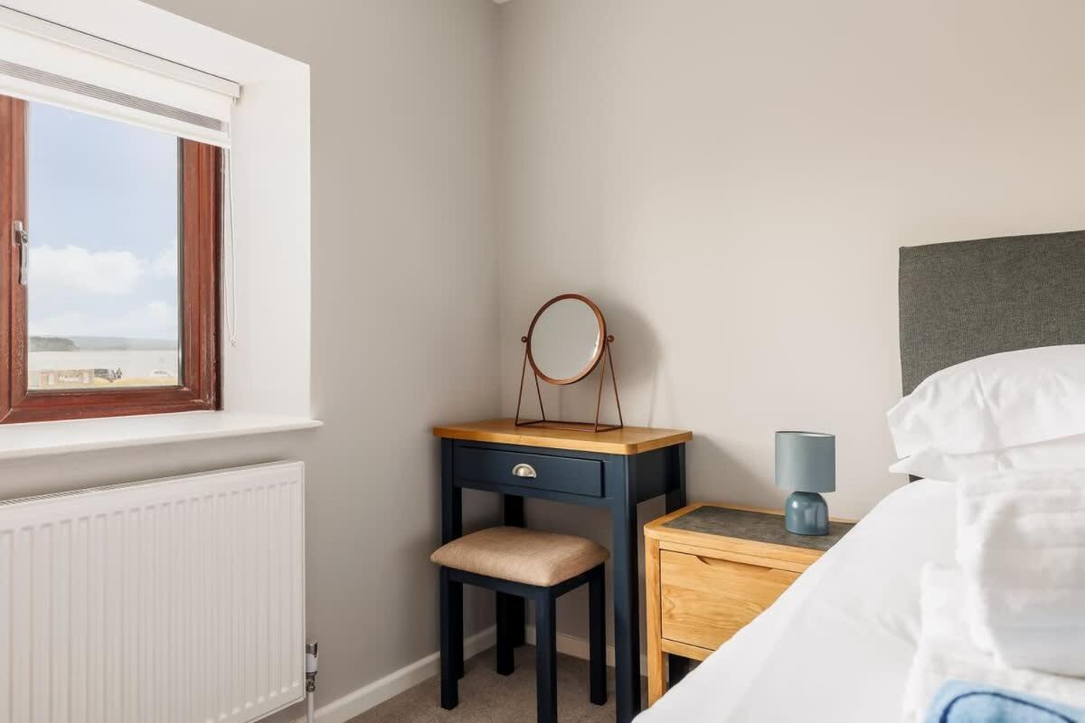 Trade Winds Villa Poole Ngoại thất bức ảnh