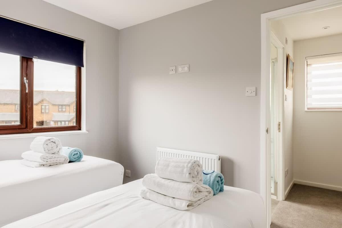 Trade Winds Villa Poole Ngoại thất bức ảnh