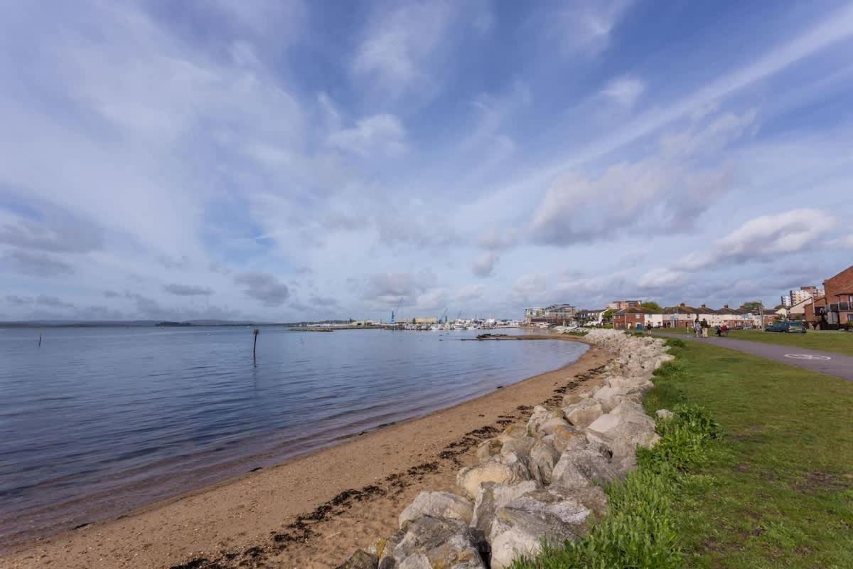 Trade Winds Villa Poole Ngoại thất bức ảnh
